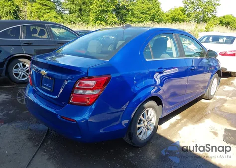 2018 Chevrolet Sonic Lt Auto z USA, uszkodzony, nr VIN 1G1JD5SG3J4128106
